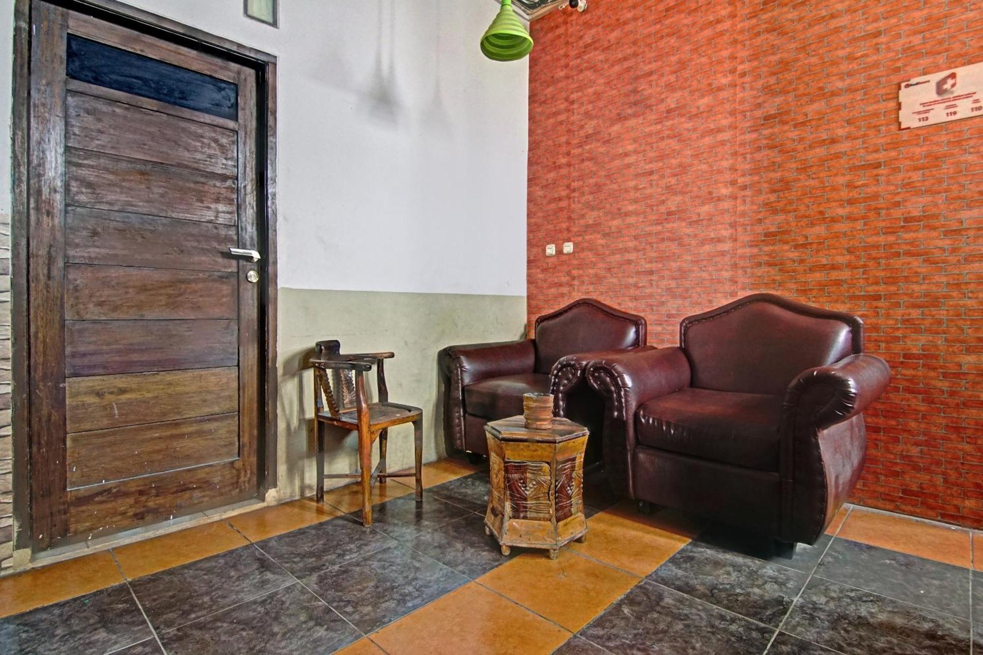 Super Oyo 90358 Poris Residence Syariah Tangerang Luaran gambar